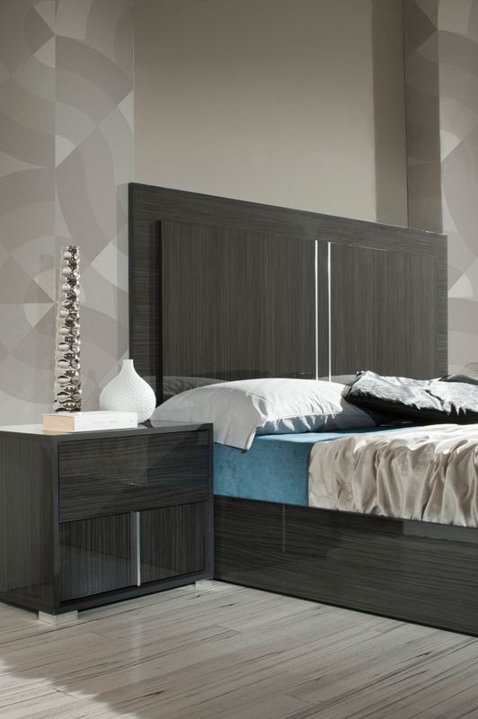 Modrest Ari Italian Modern Grey Bedroom Set