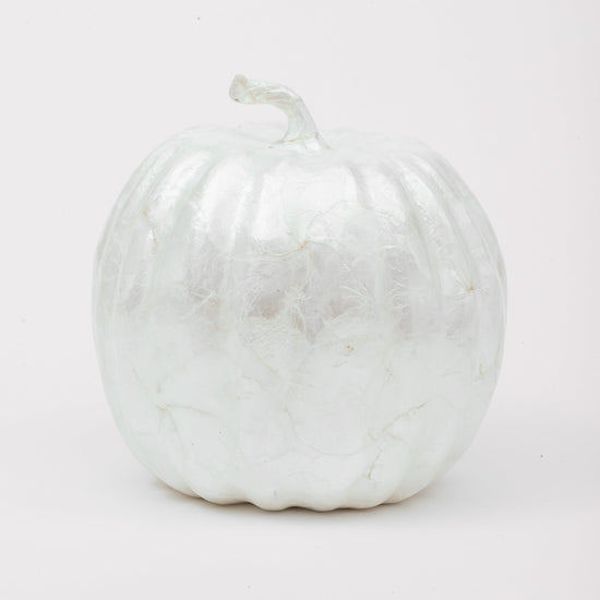 Large Capiz Pumpkin, Pearl