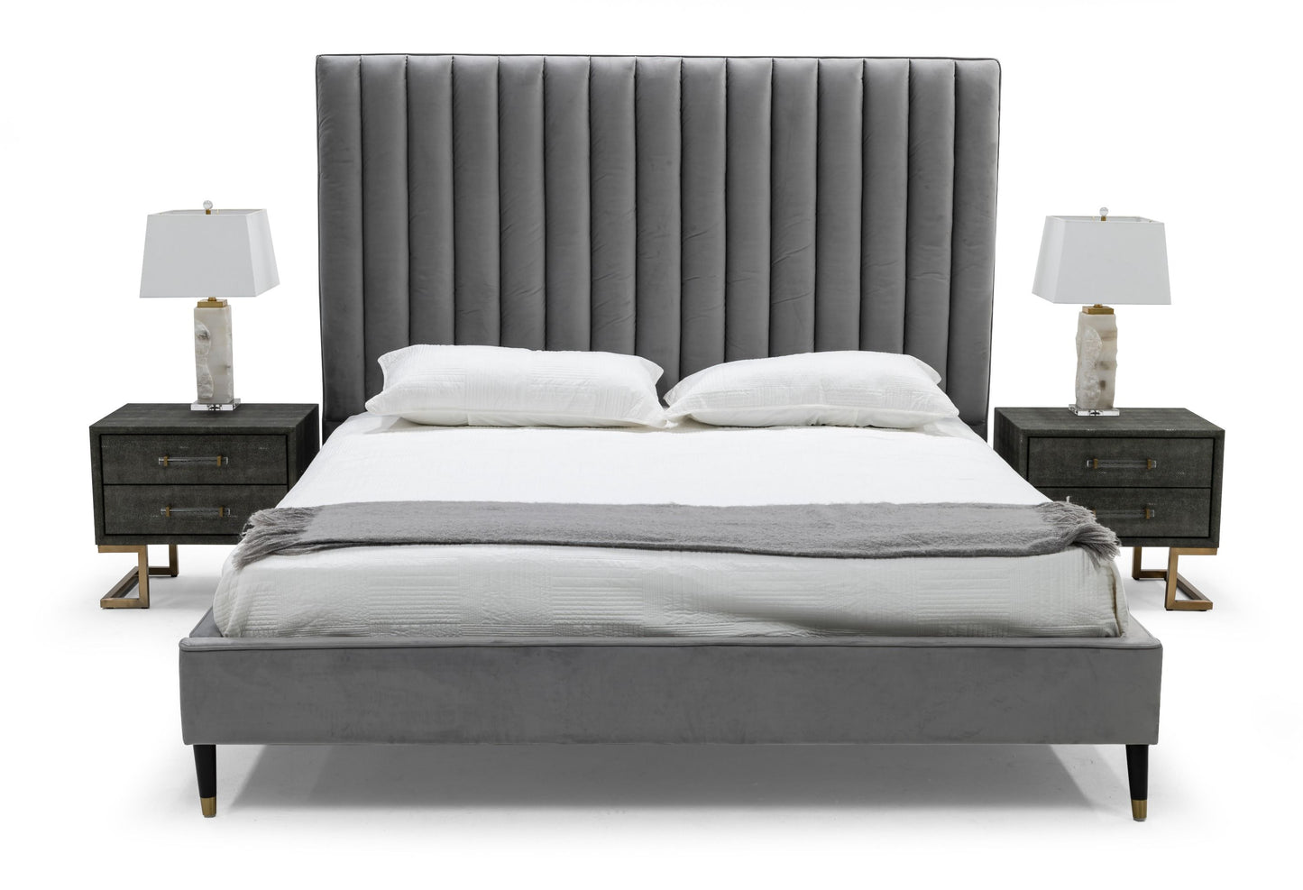 Modrest Patrick - California King Modern White Leather Bed