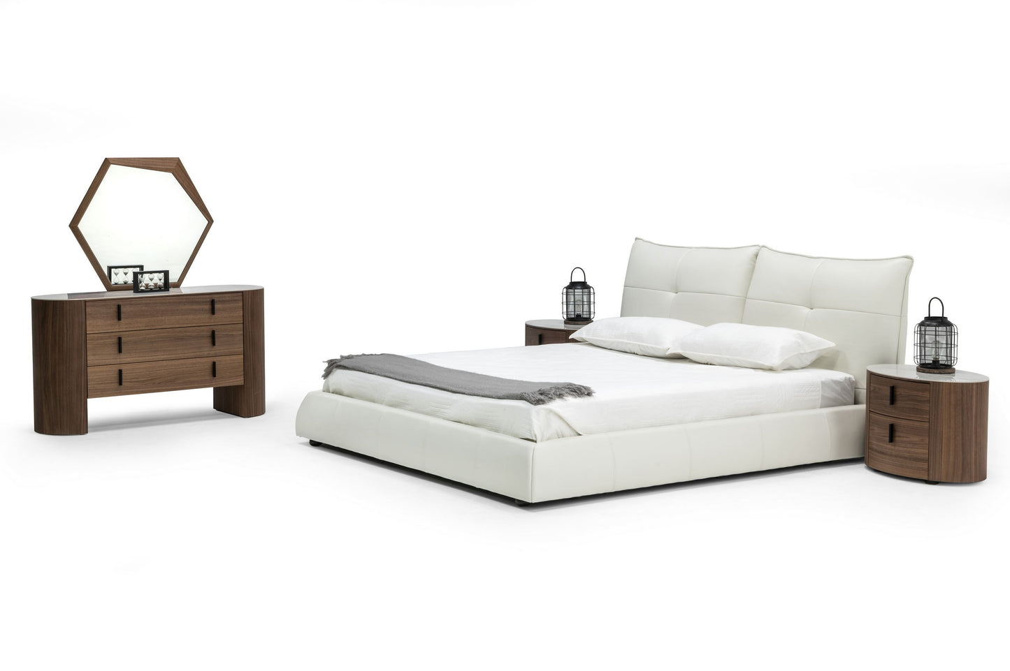 Modrest Patrick - Eastern King Modern White Leather Bed