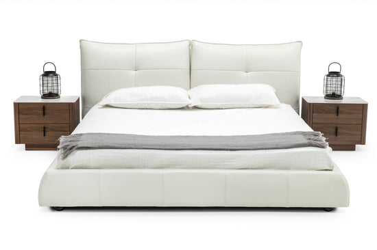 Modrest Patrick - Eastern King Modern White Leather Bed