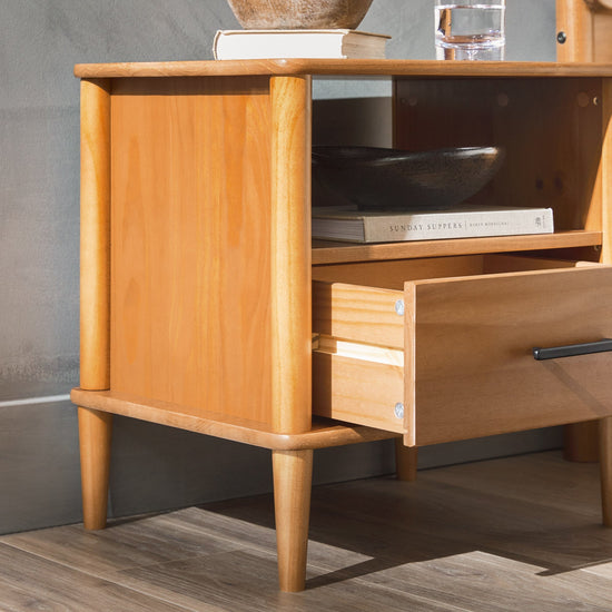 Spindle Transitional 1-Drawer Nightstand