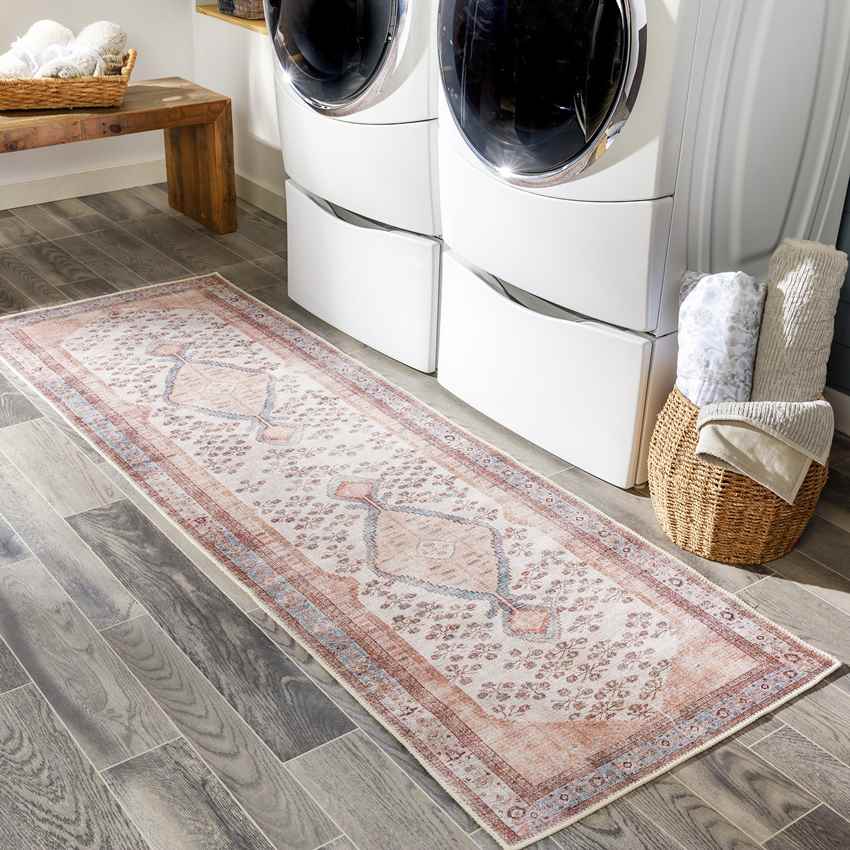 Midwoud Traditional Washable Rug, Blush