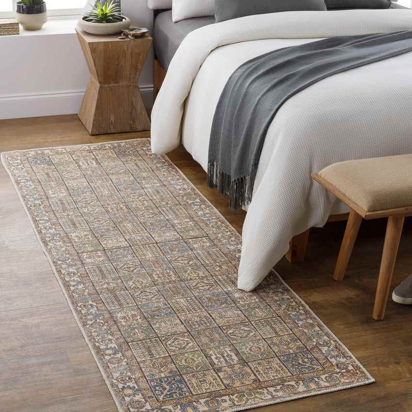 West Dundee Traditional Washable Rug, Mocha