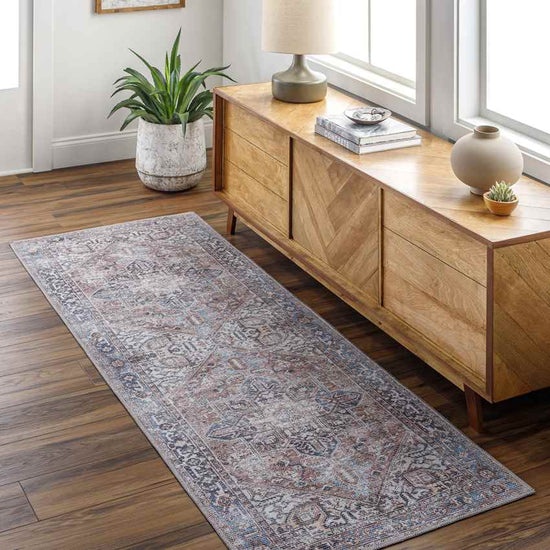 Liebenthal Traditional Washable Rug, Rust