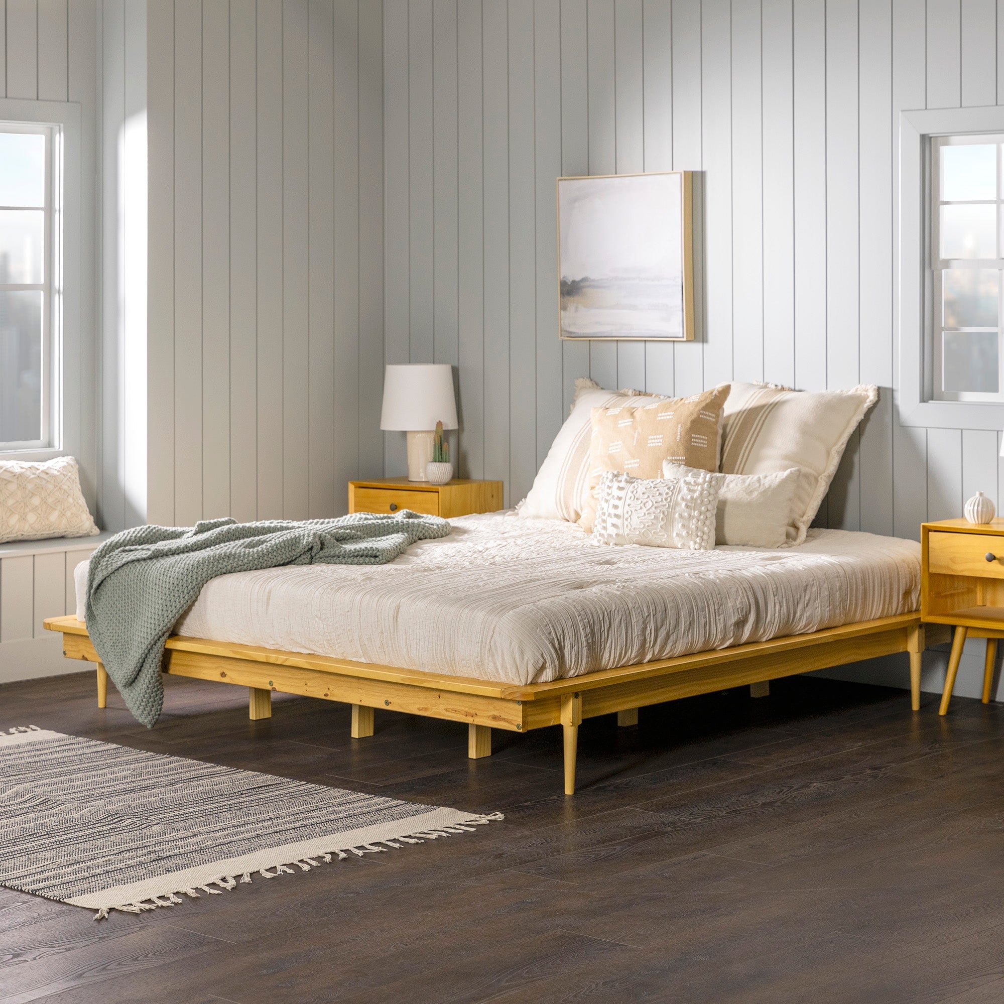 Spindle King Mid-Century Solid Wood Platform Bed