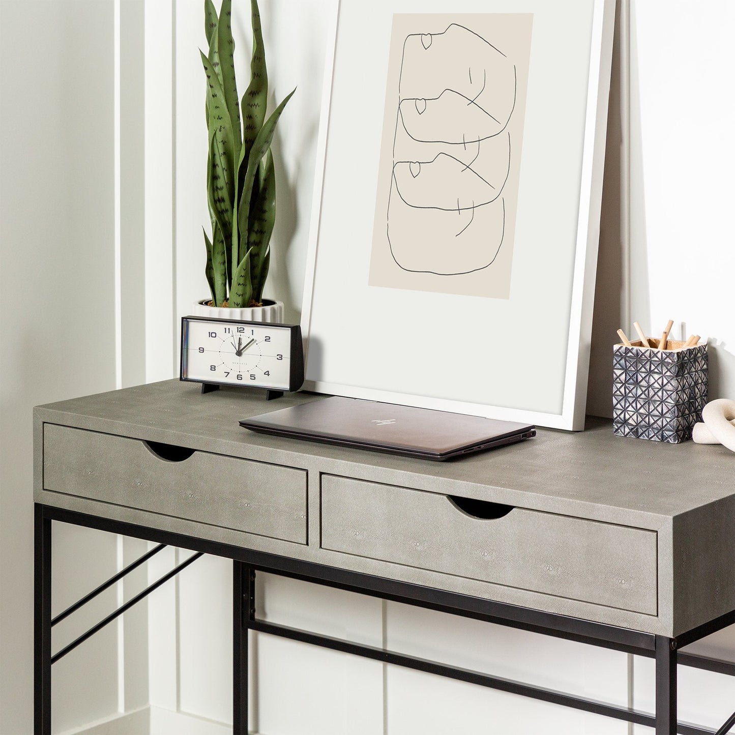 Vetti Faux Shagreen Desk