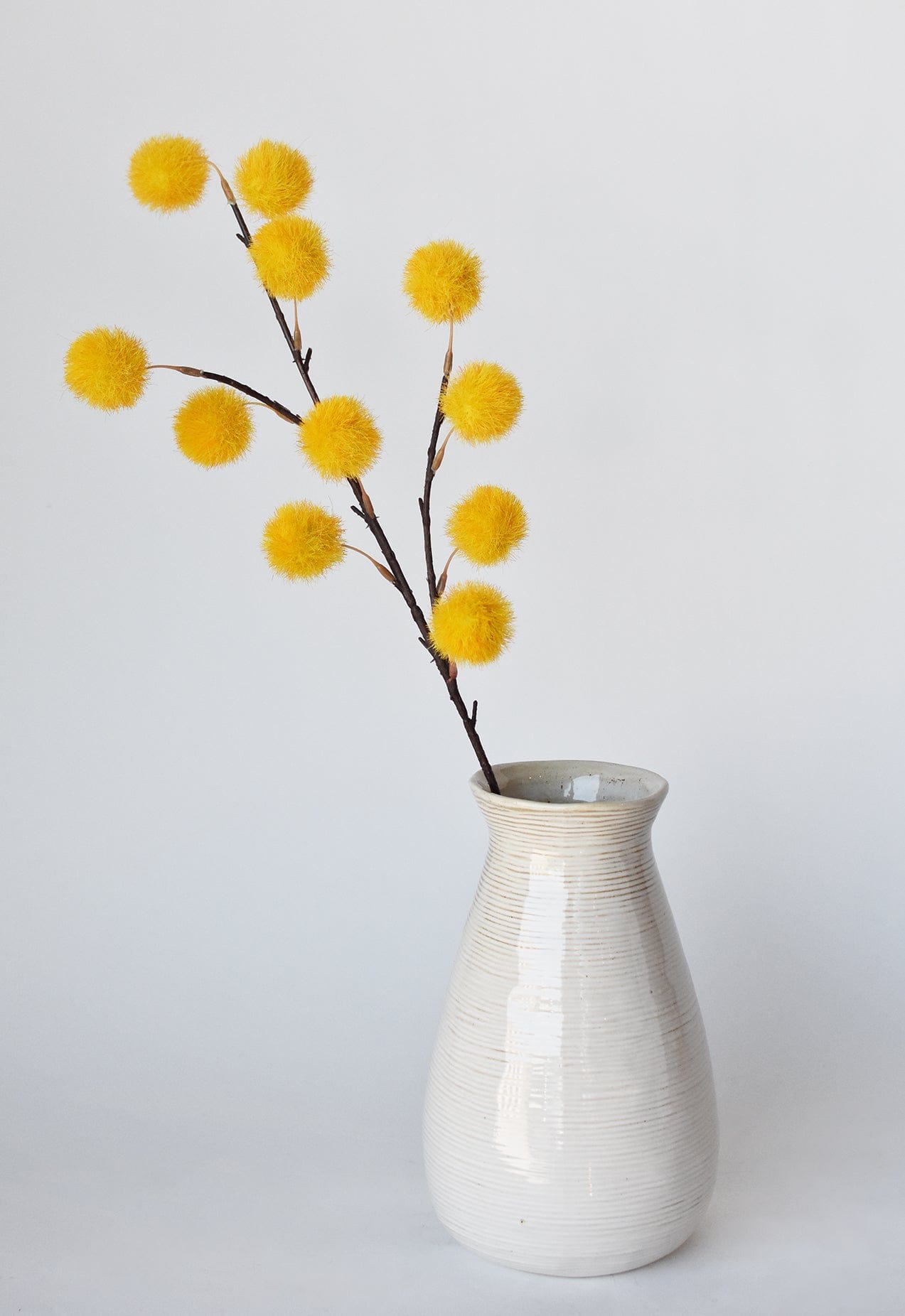 Pom-Pom Stem, 30", Yellow