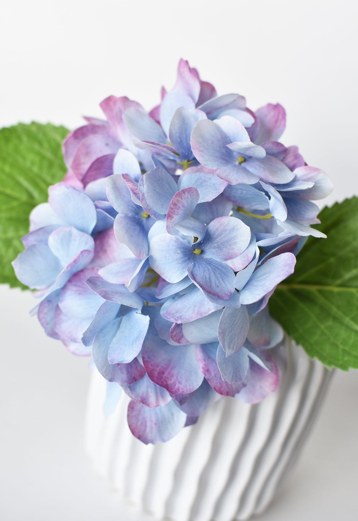 Hydrangea Stem, 10", Lavender Purple