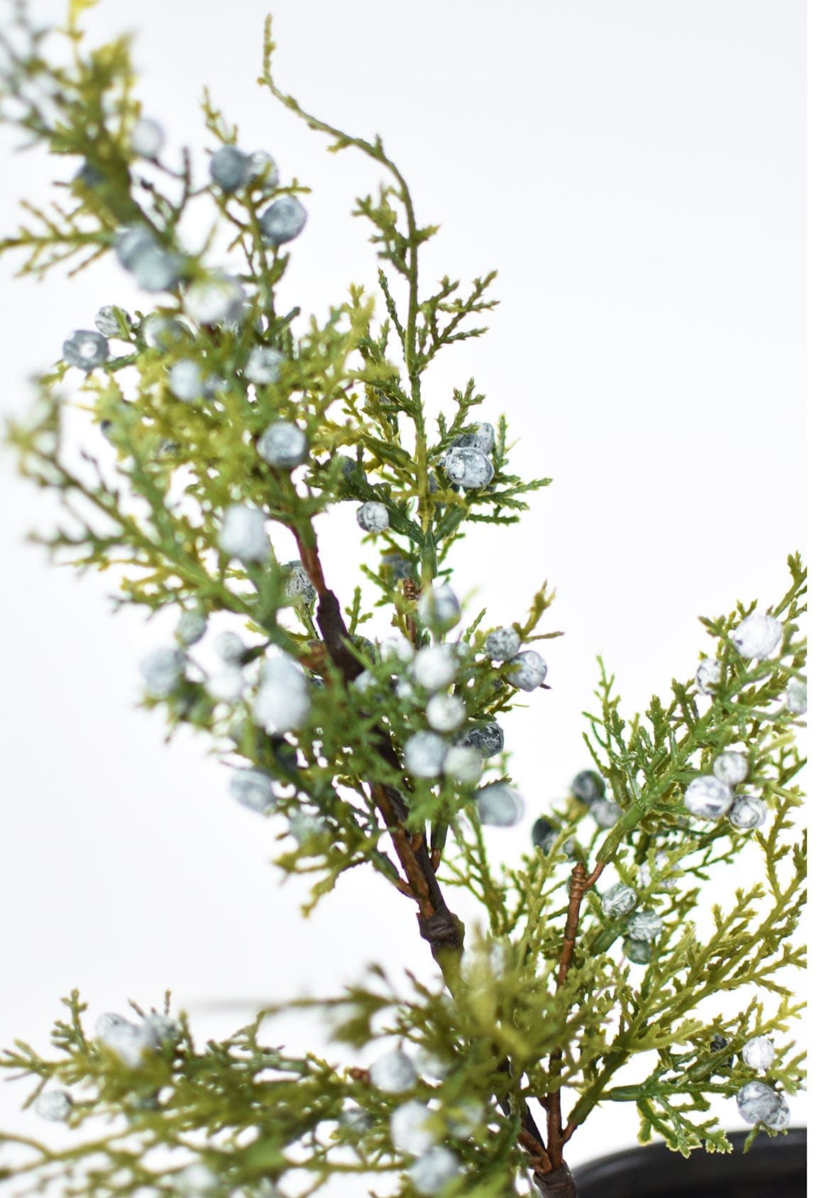 Juniper Berry Greenery Stem, 18"