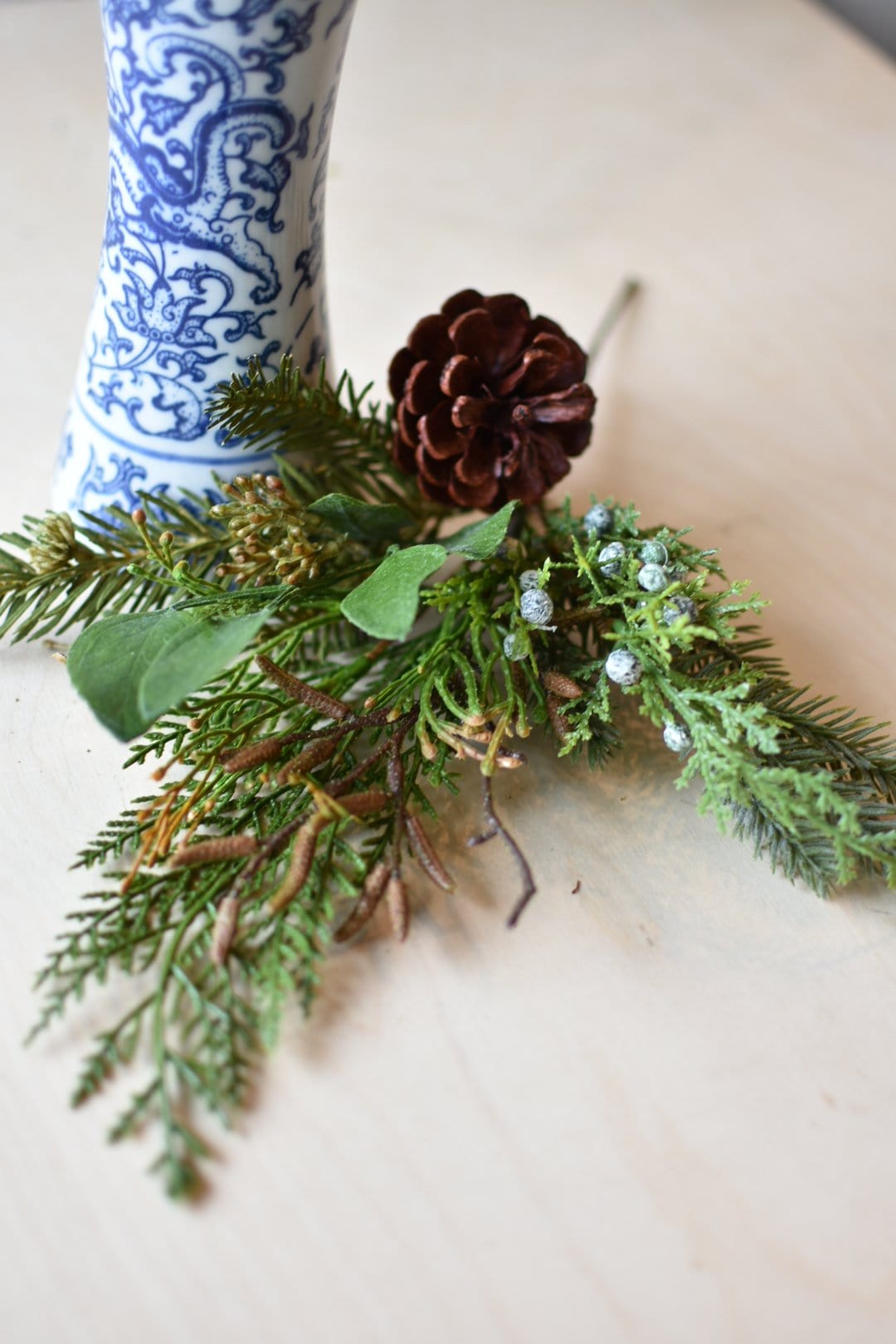 Mixed Pine Greenery Stem, 16"