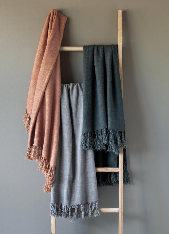 Washed Linen Throw, Faded Coral