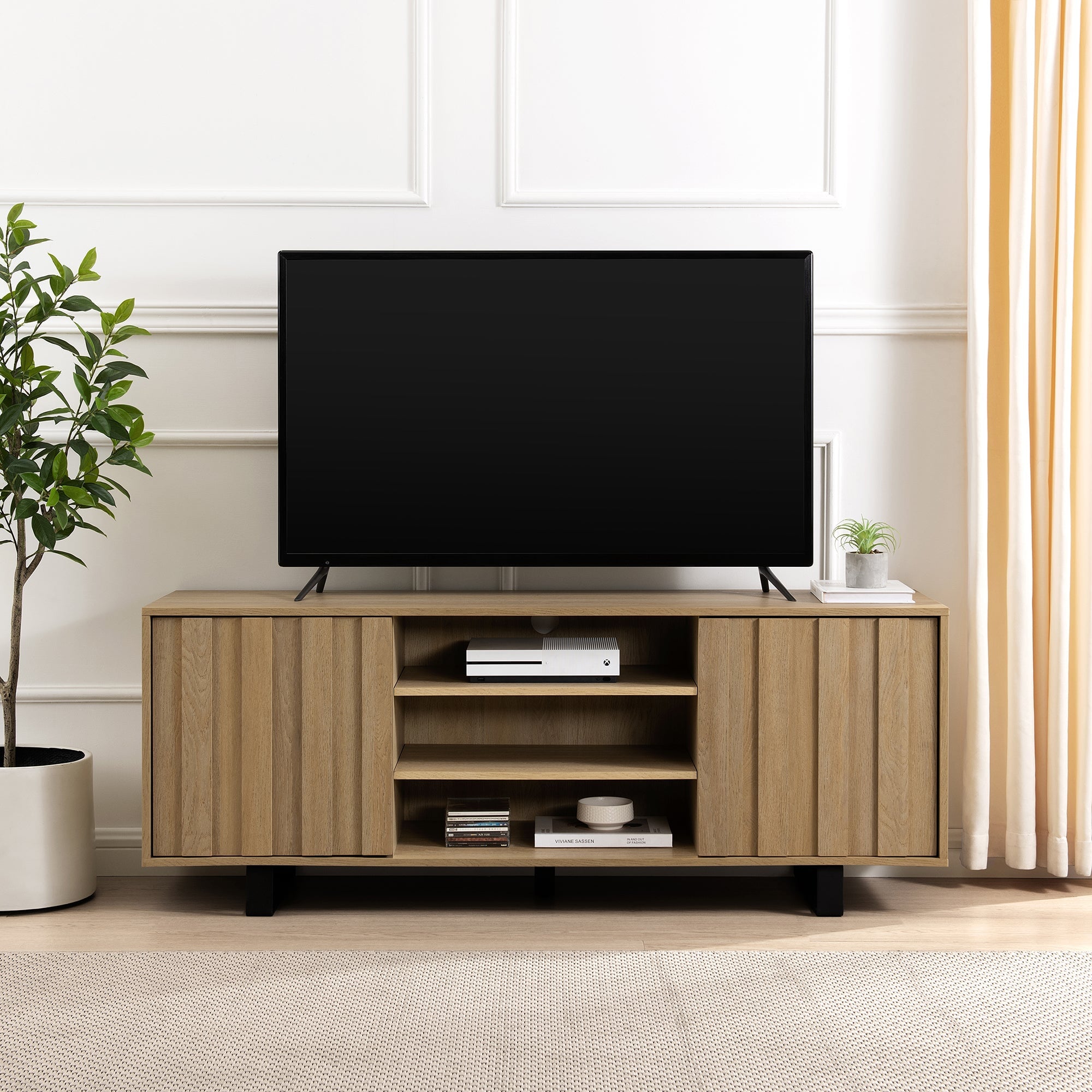 Girona 60" Modern TV Stand with Paneled Doors