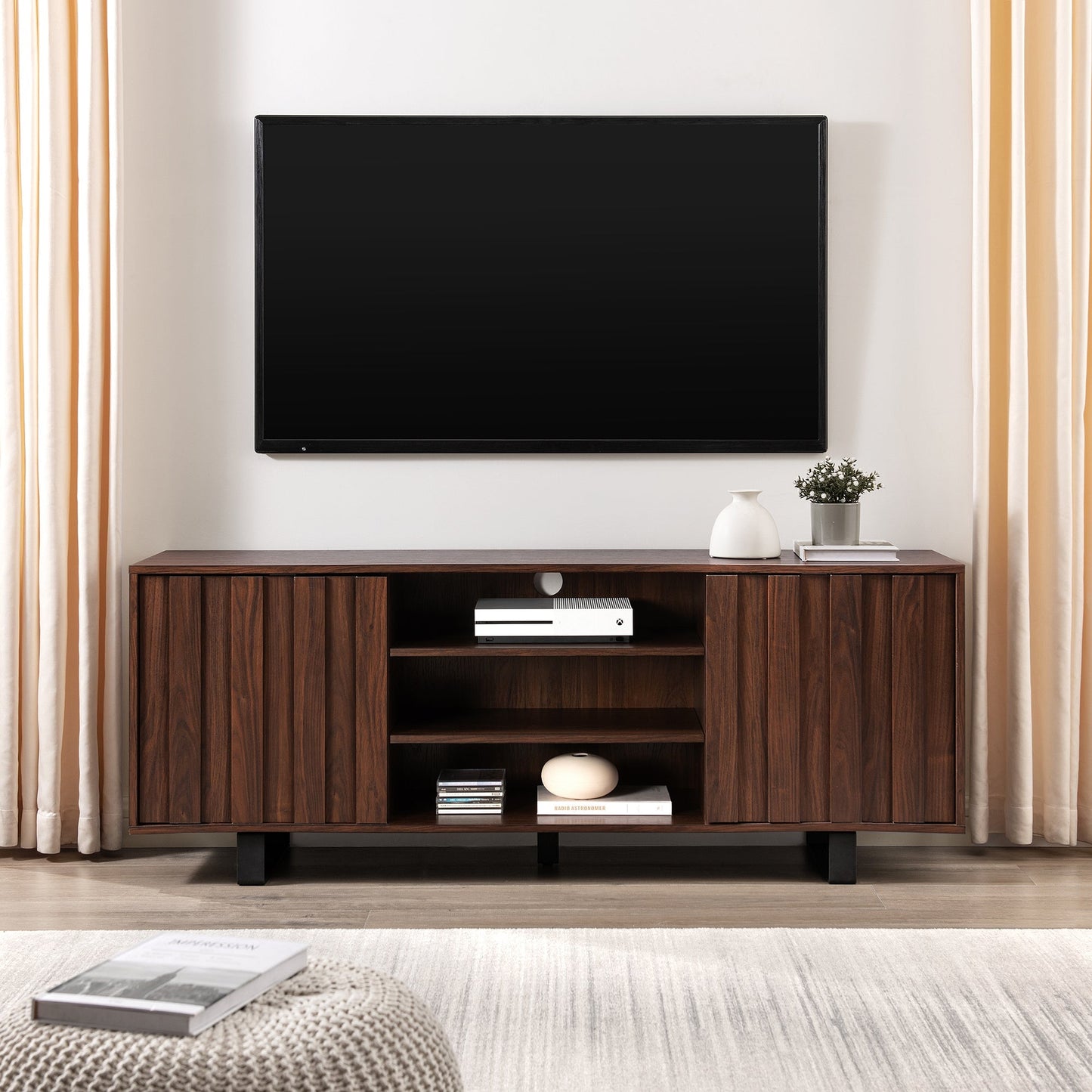 Girona 60" Modern TV Stand with Paneled Doors