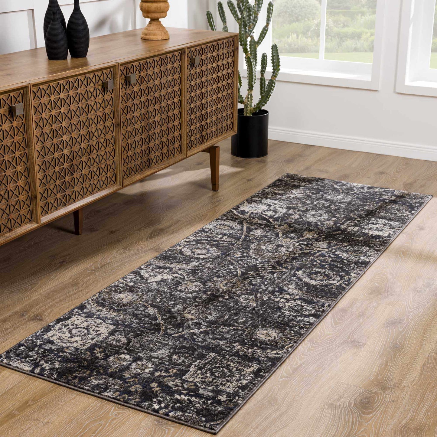 Georgiana Polypropylene Rug, Black