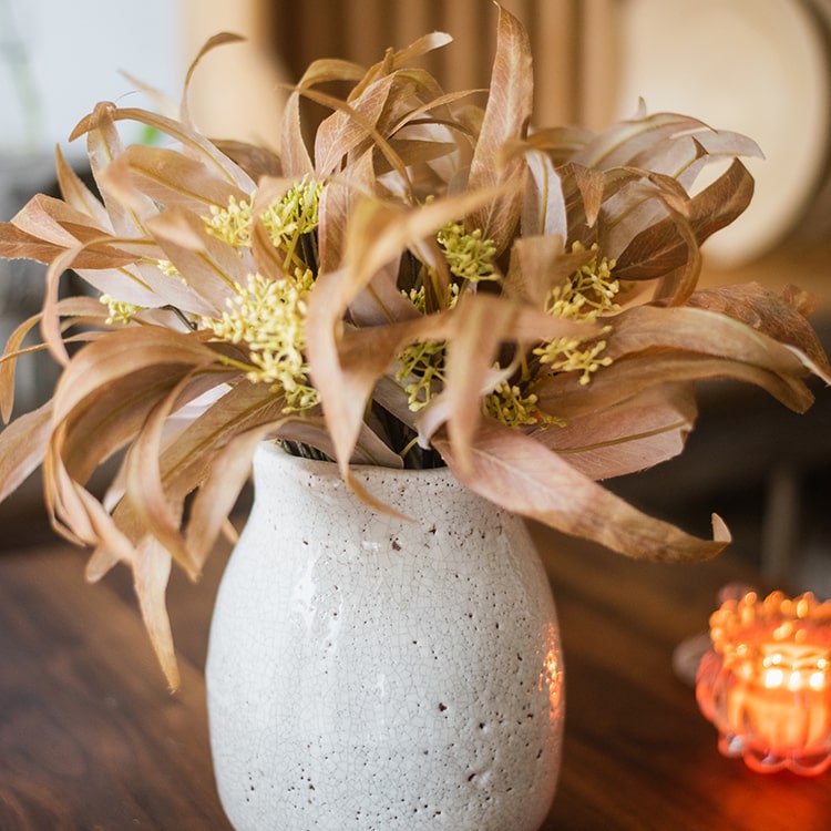 Silk Long Eucalyptus Leaf Bunch in Natural Faux