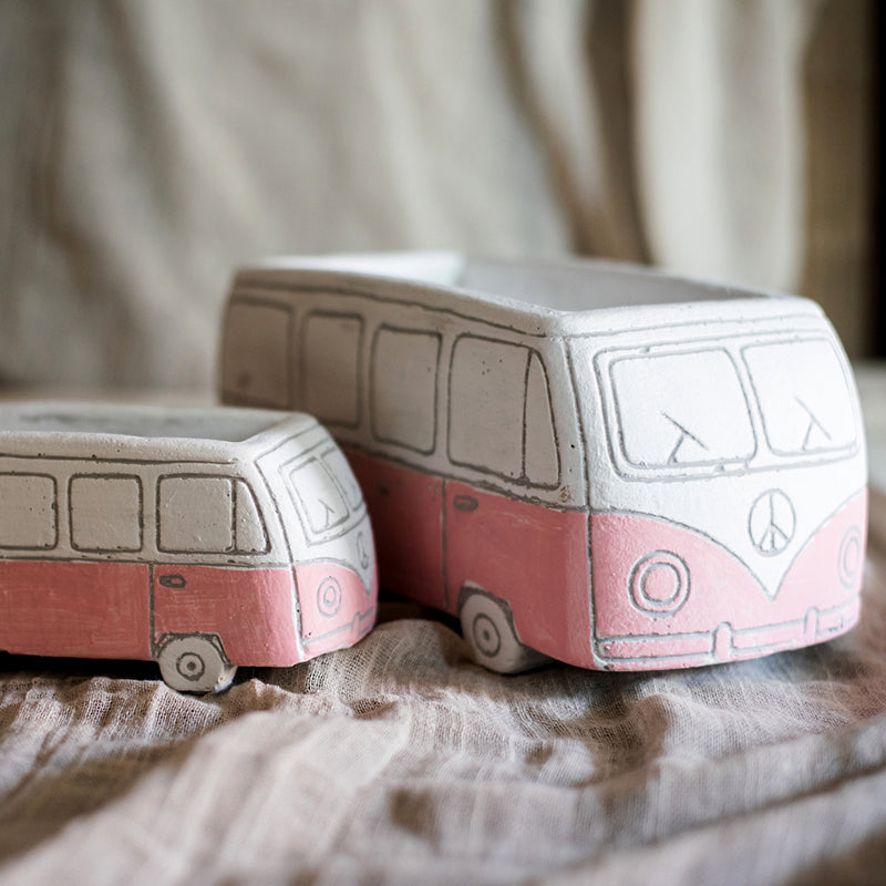 Girls Desktop Bus Planter