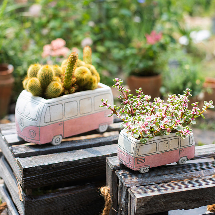 Girls Desktop Bus Planter