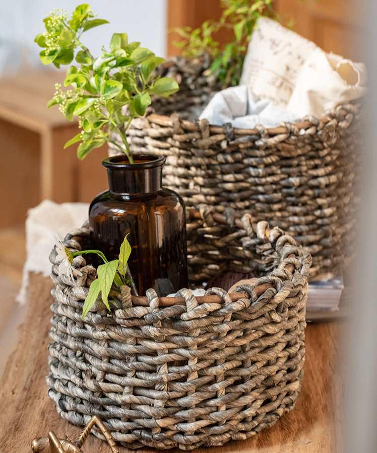 Natural Brown Straw Round Basket