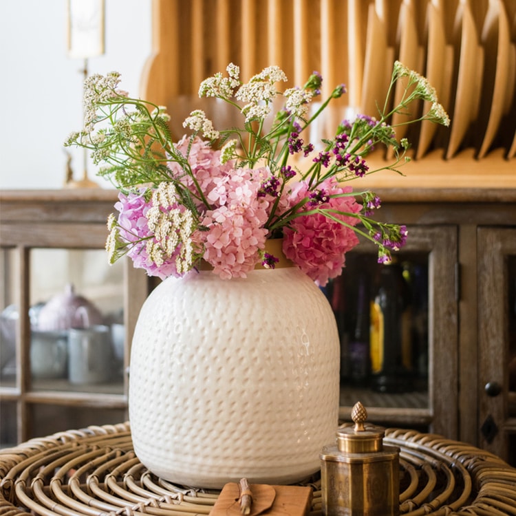 White Flower Vase Glazed Ceramic Vase