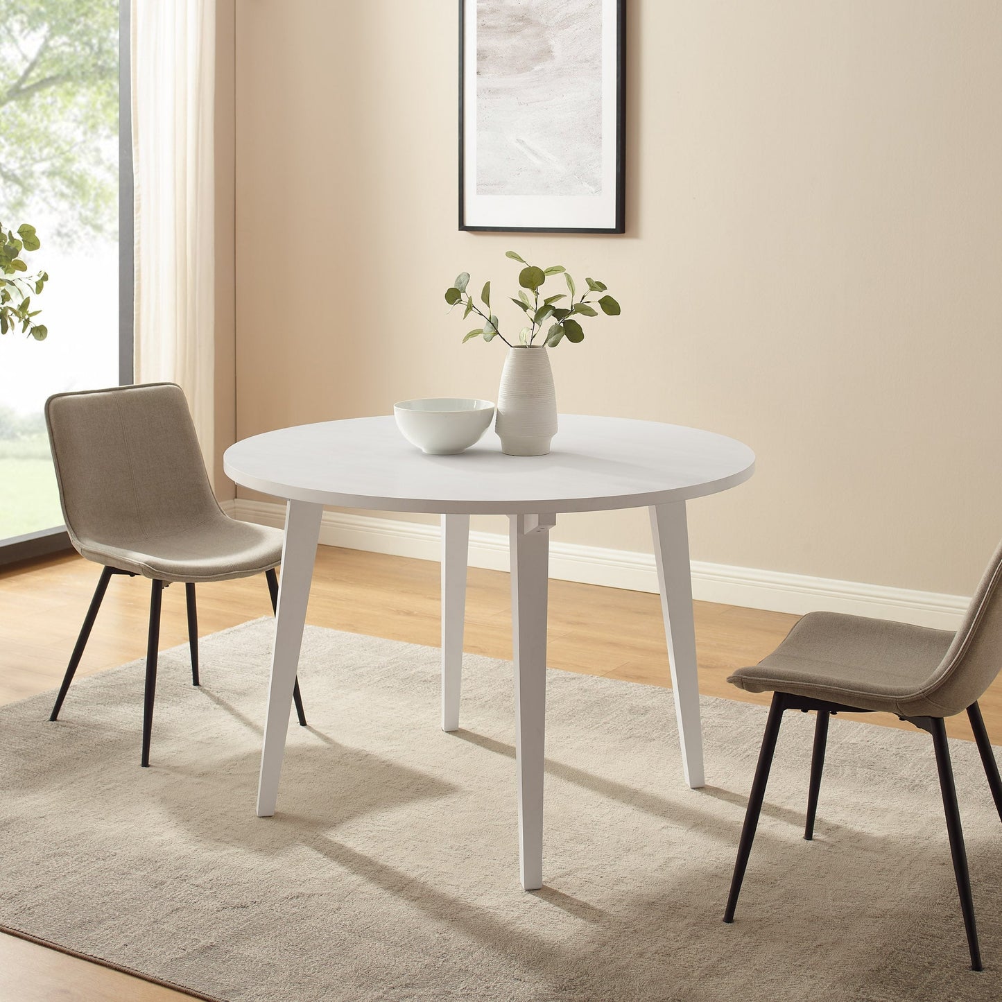 Kochi Minimalist Solid Wood Round Dining Table