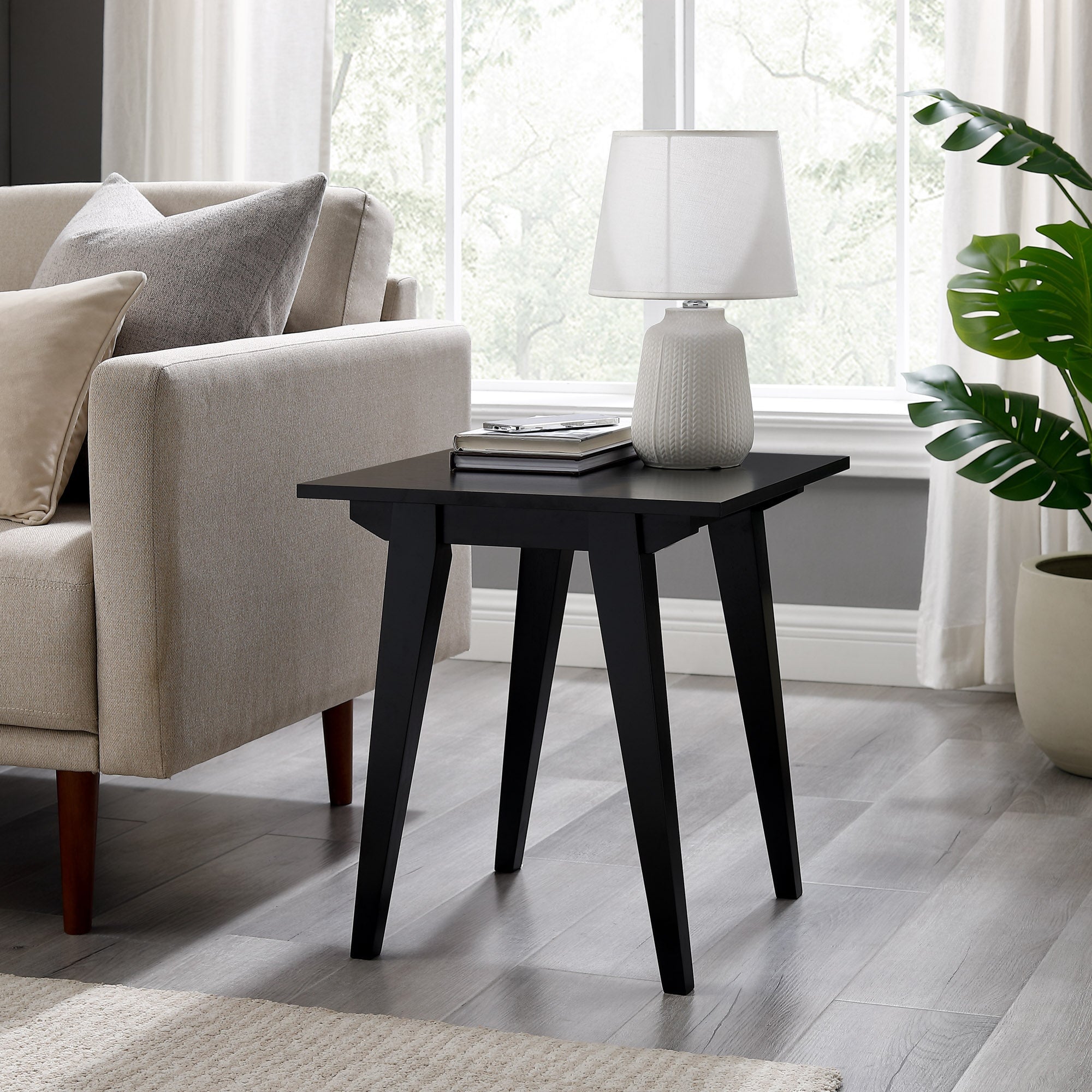 Kochi Minimalist Solid Wood Side Table