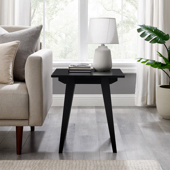 Kochi Minimalist Solid Wood Side Table