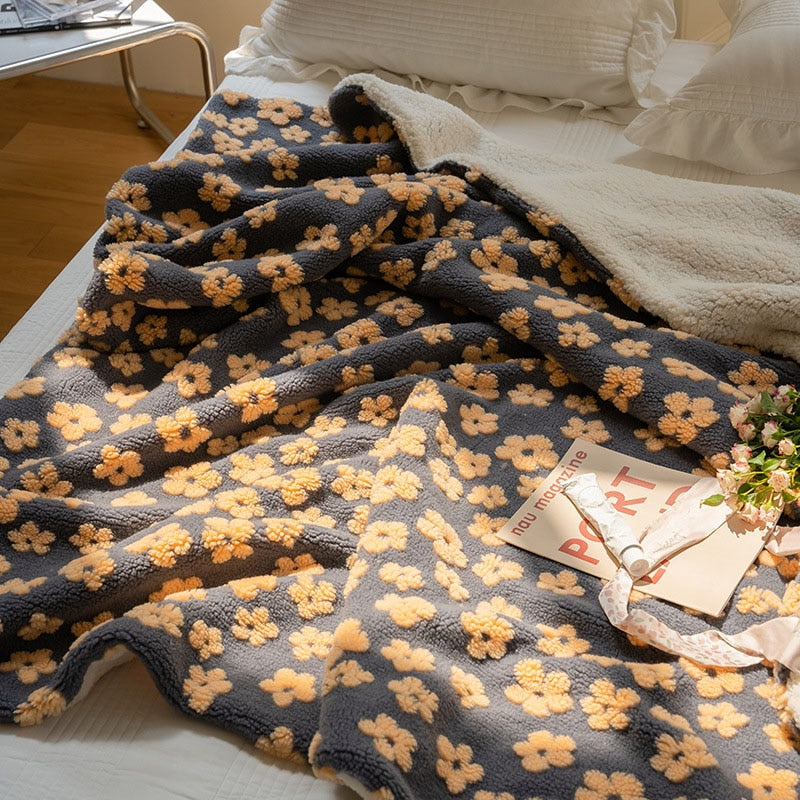 Retro Flower Plush Blanket