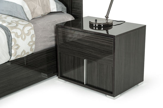 Modrest Ari Italian Modern Grey Bedroom Set