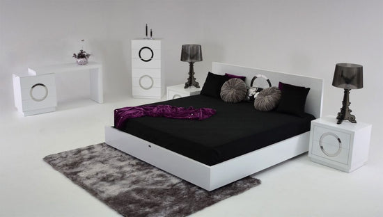 Queen A&X Ovidius - Modern White Crocodile Lacquer Bed