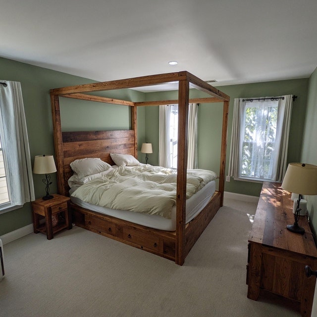 Reclaimed Douglas Fir Canopy Bed