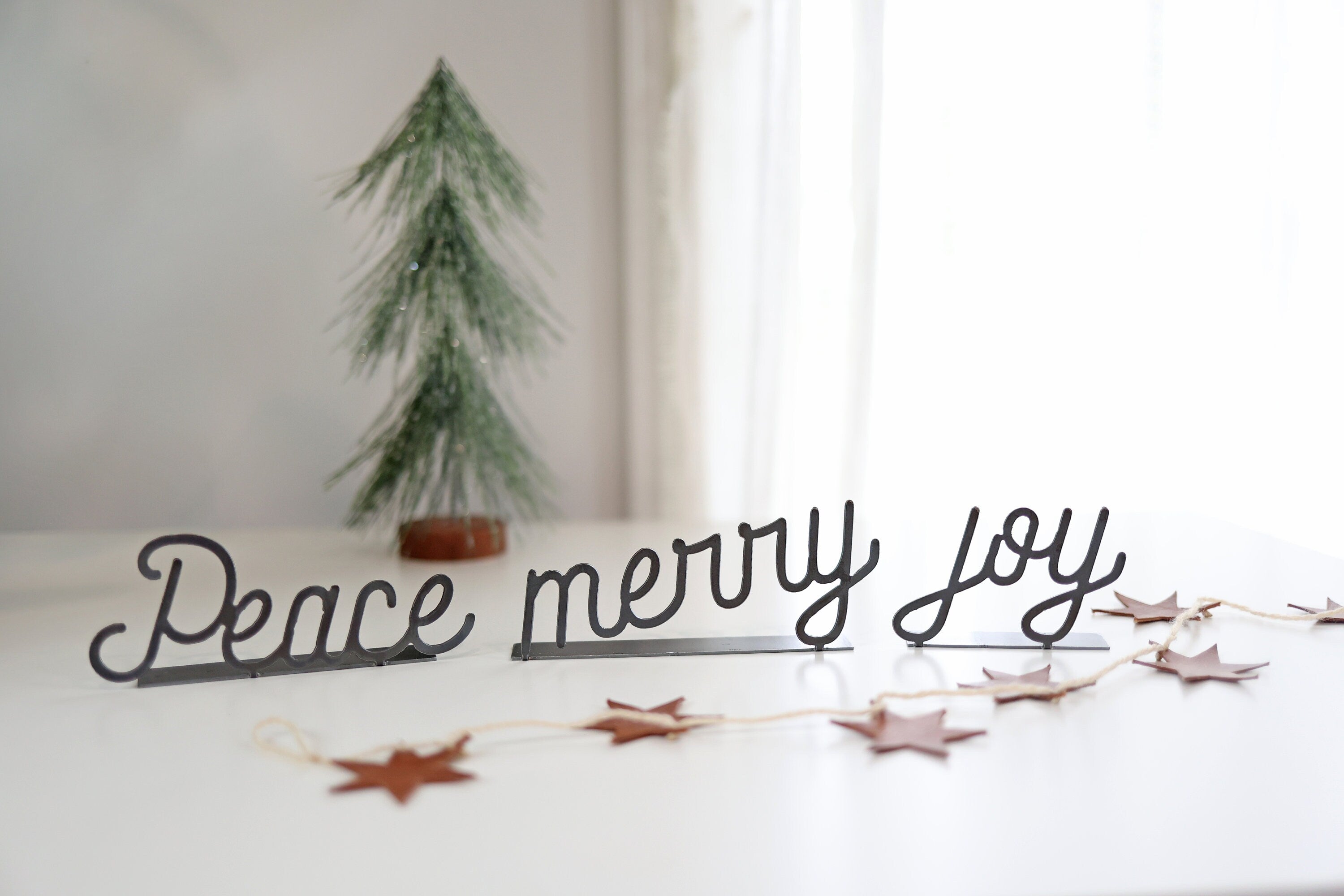 Merry Word Sign