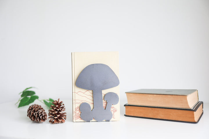 Mushroom Bookend