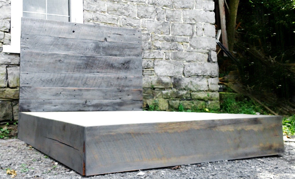 Reclaimed Gray Barn Wood Platform Bed