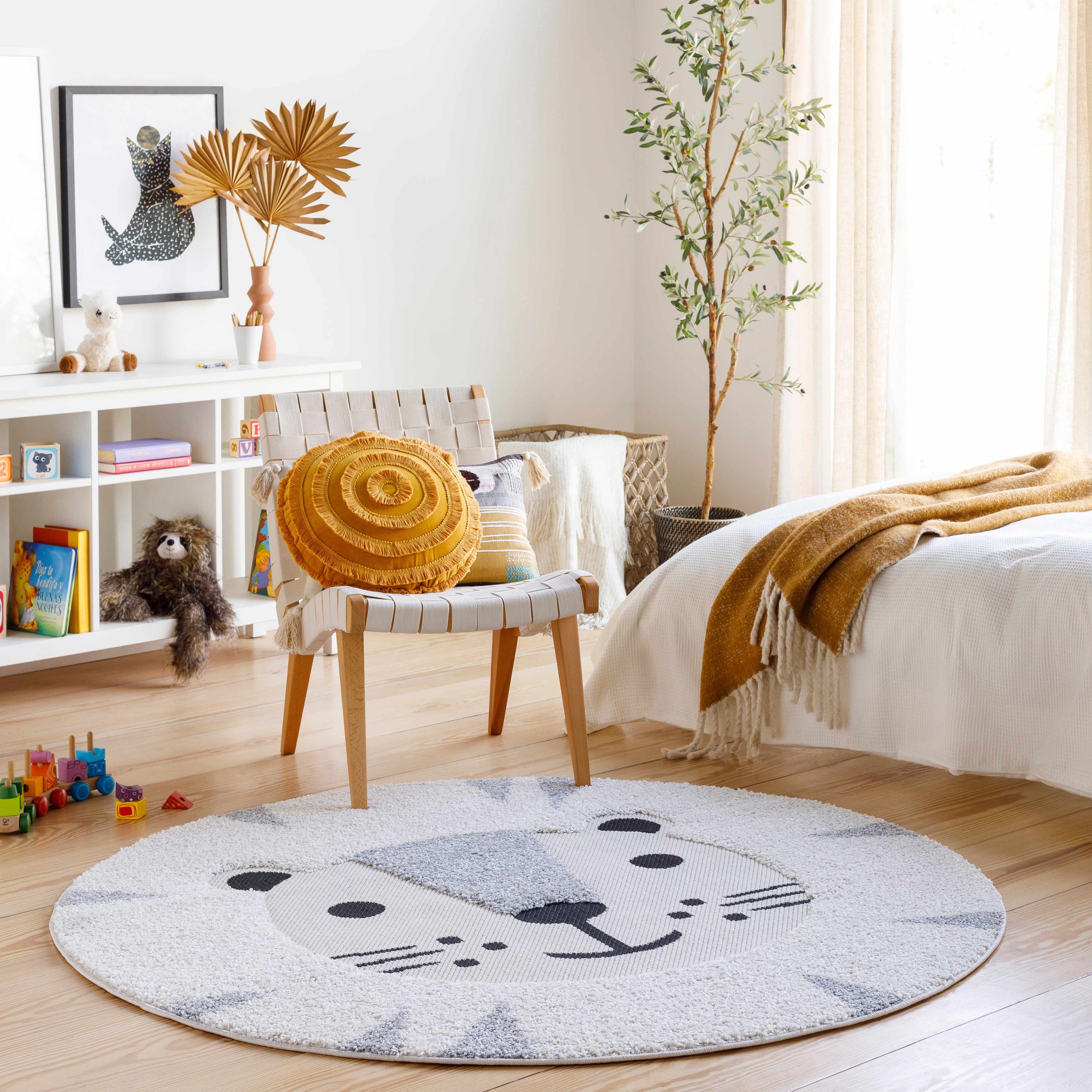 Kids Nursery Round Rug, Lion Animal Print