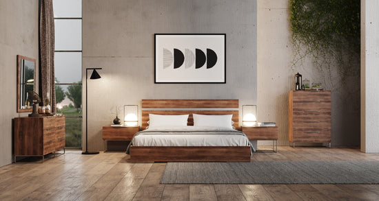 Queen Nova Domus Lorenzo Italian Modern Light Oak Bed