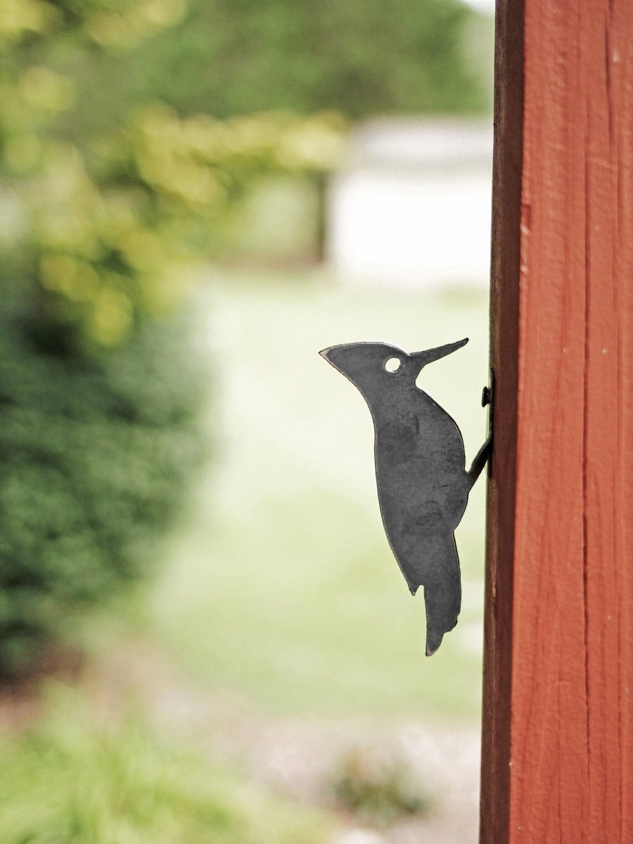 Metal Bird Statue - Woodpecker Bird Art