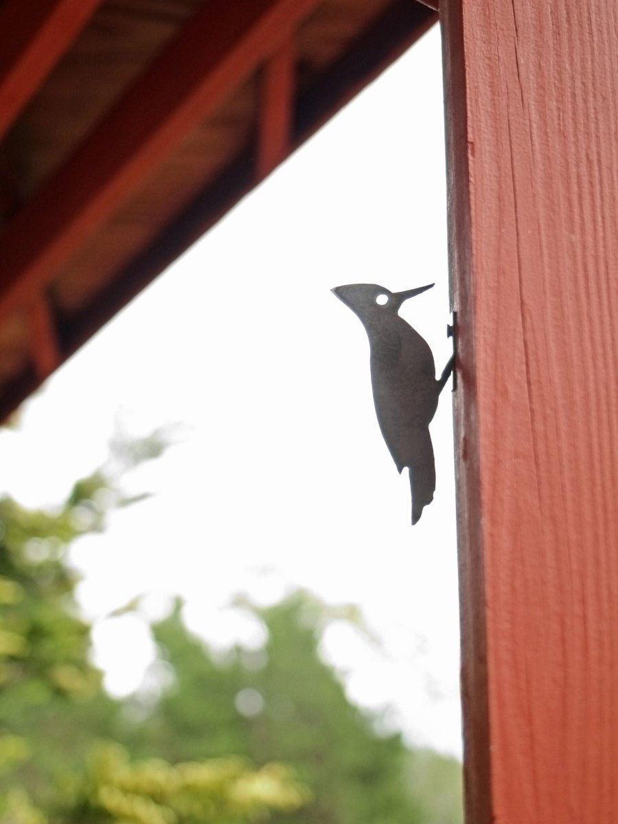 Metal Bird Statue - Woodpecker Bird Art