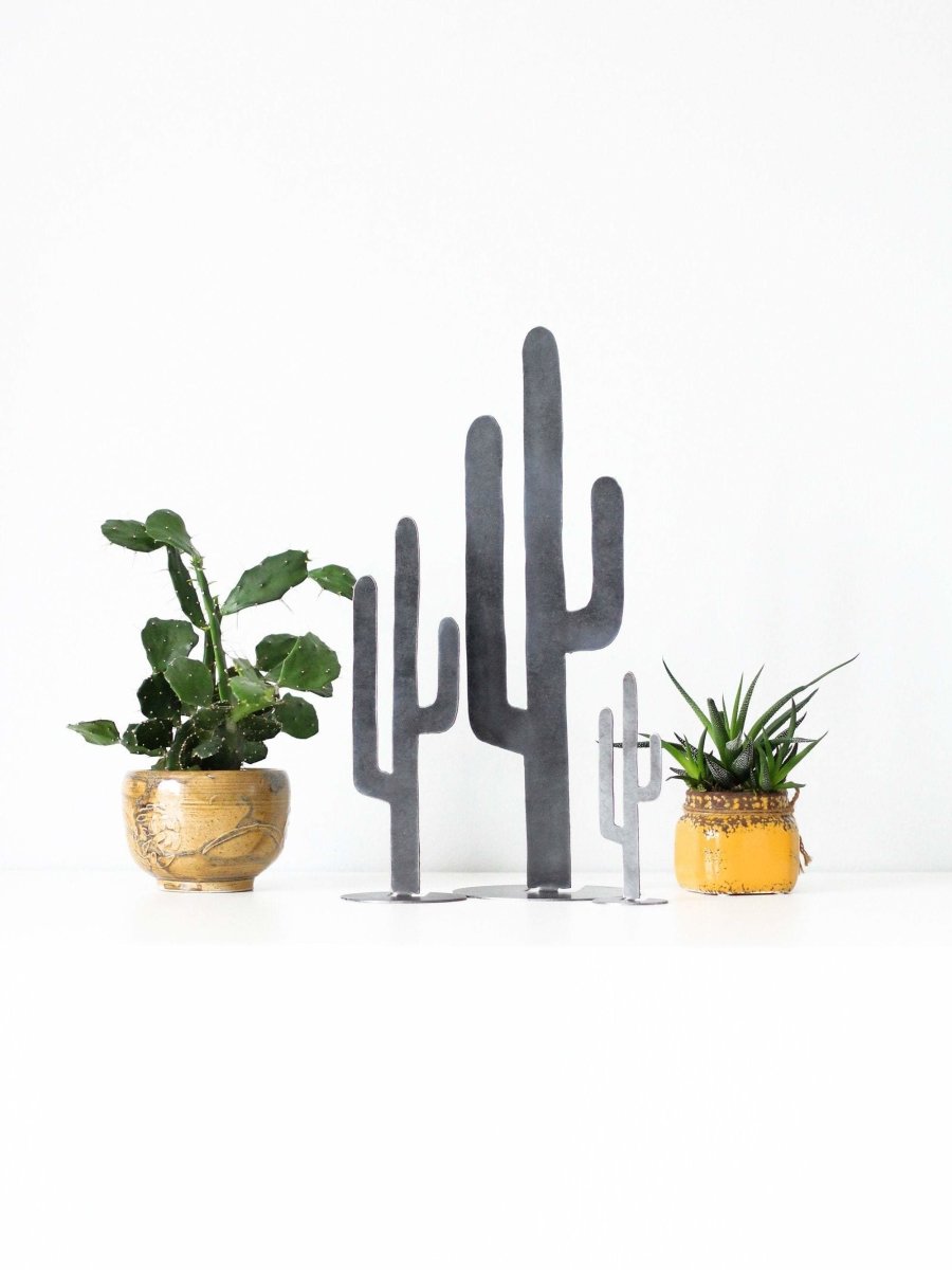 Metal Cactus Silhouette - Medium