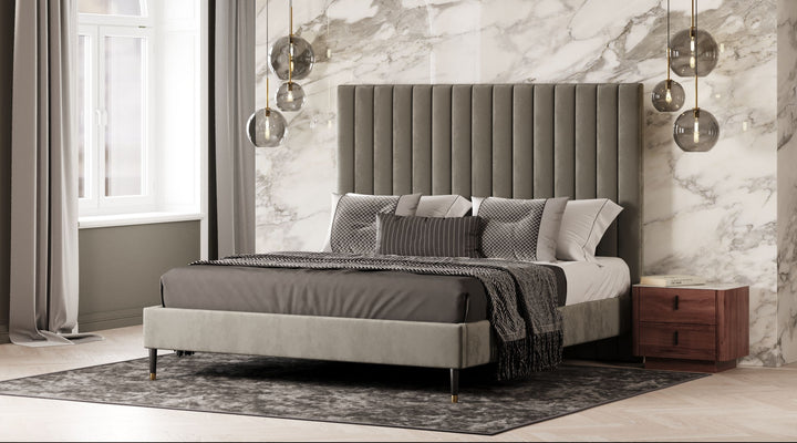 Modrest Patrick - California King Modern White Leather Bed