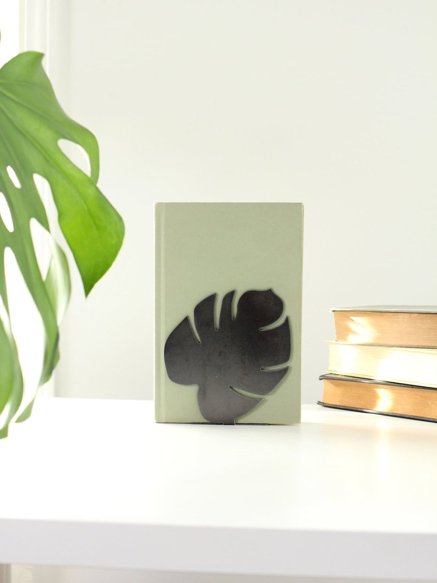 Monstera Leaf Bookend