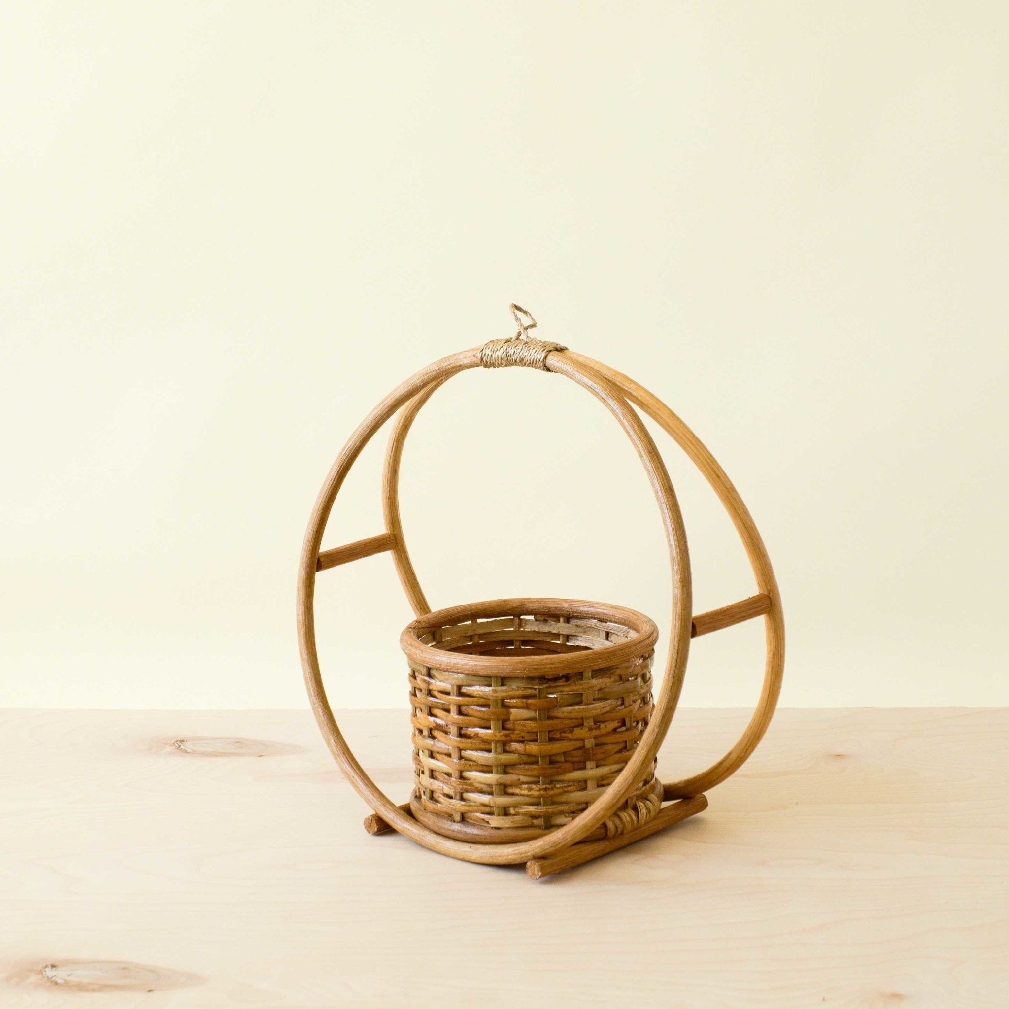 Rattan Round Hanging Planter