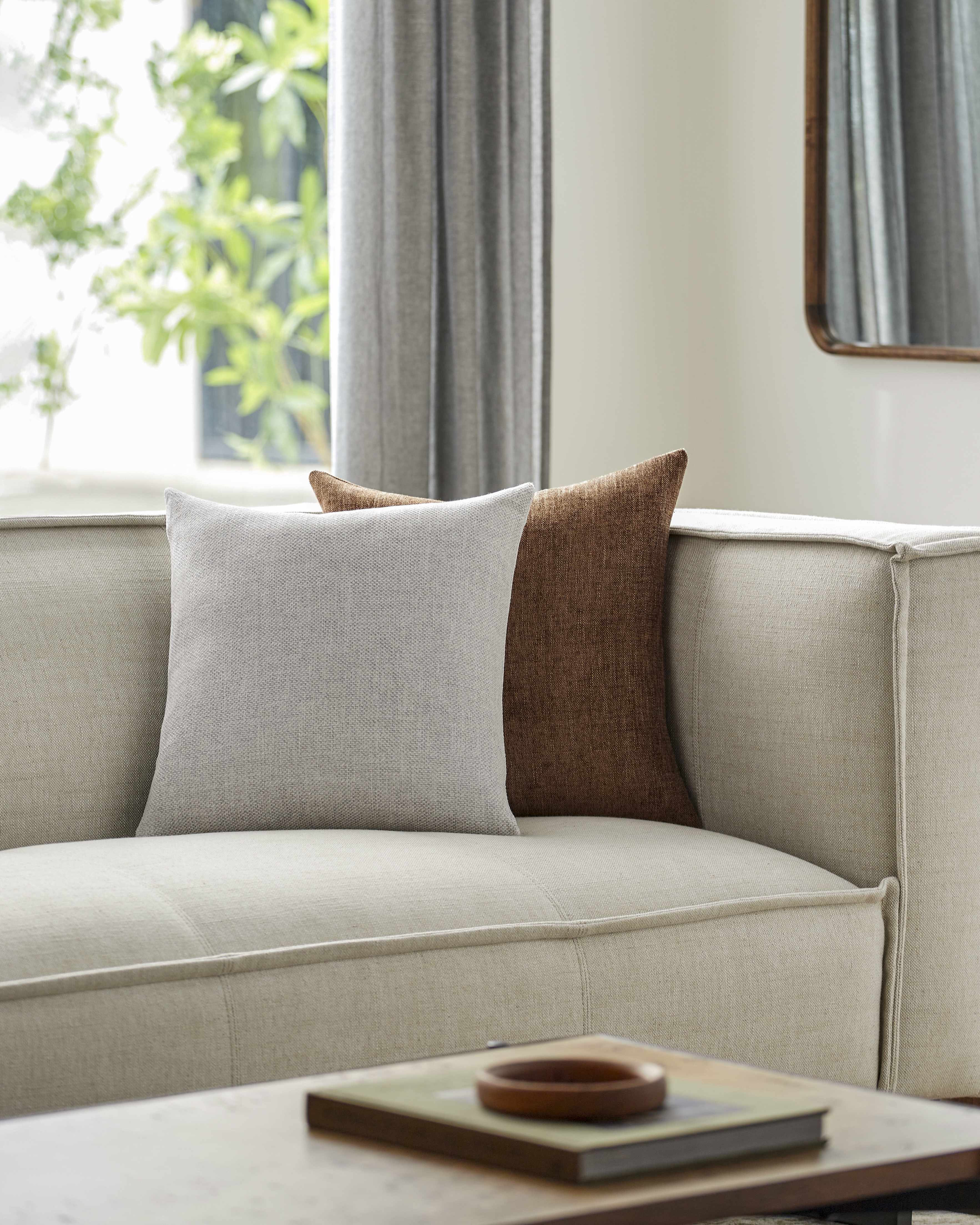 Reijo Linen Look Accent Pillow, Neutral