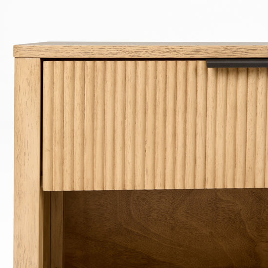 Nova Domus Santa Monica - Modern Natural Oak Nightstand