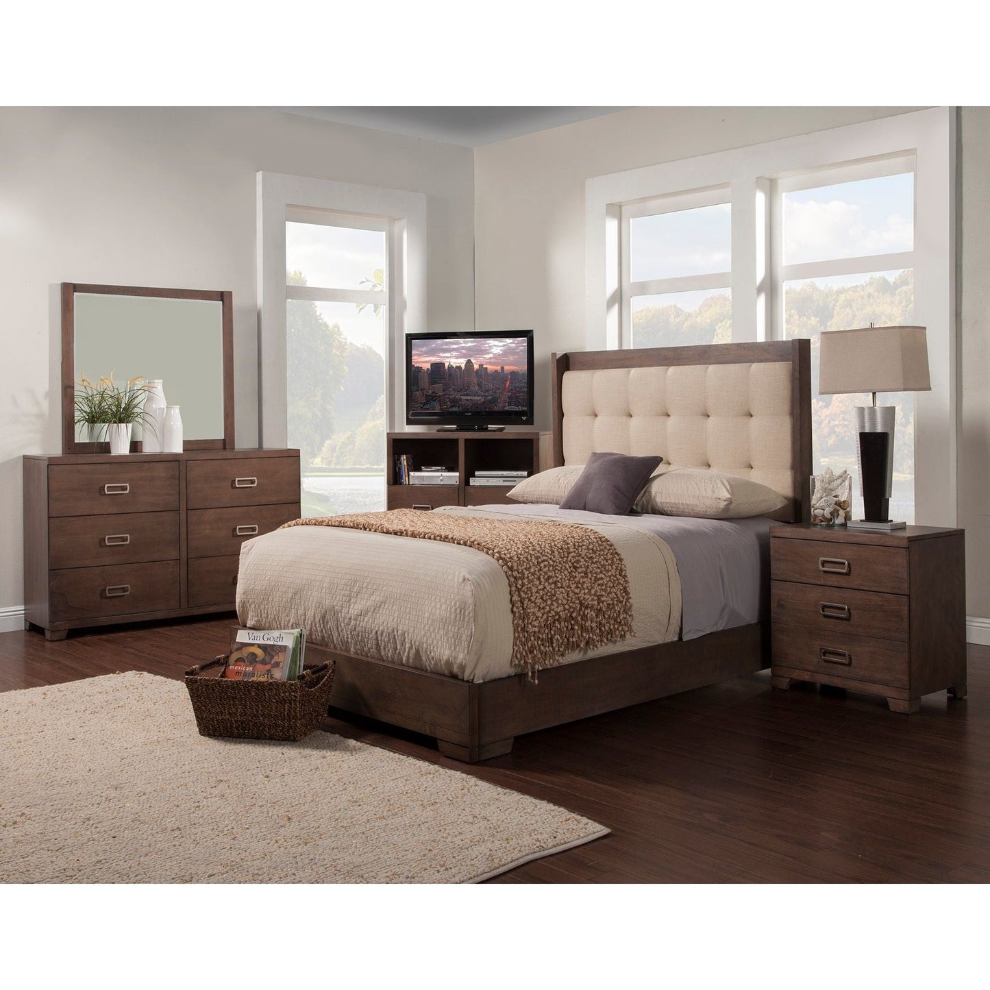 Savannah Queen Bed, Pecan