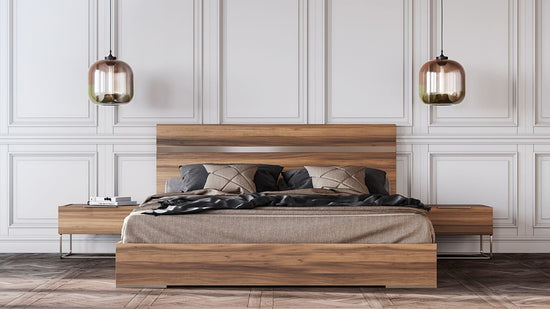 Queen Nova Domus Lorenzo Italian Modern Light Oak Bed