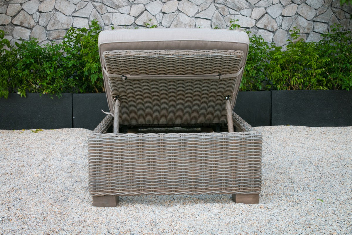 Renava Knox Outdoor Wicker Sunbed